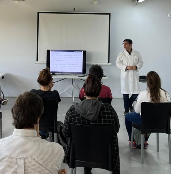 Estudiantes de UNR visitan Laboratorio Litoral